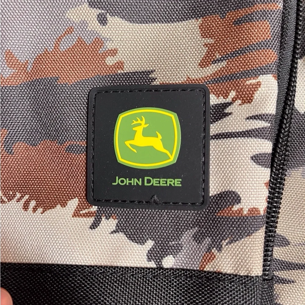 John Deere 18” backpack brown/urban camouflage laptop padded storage new w/tags